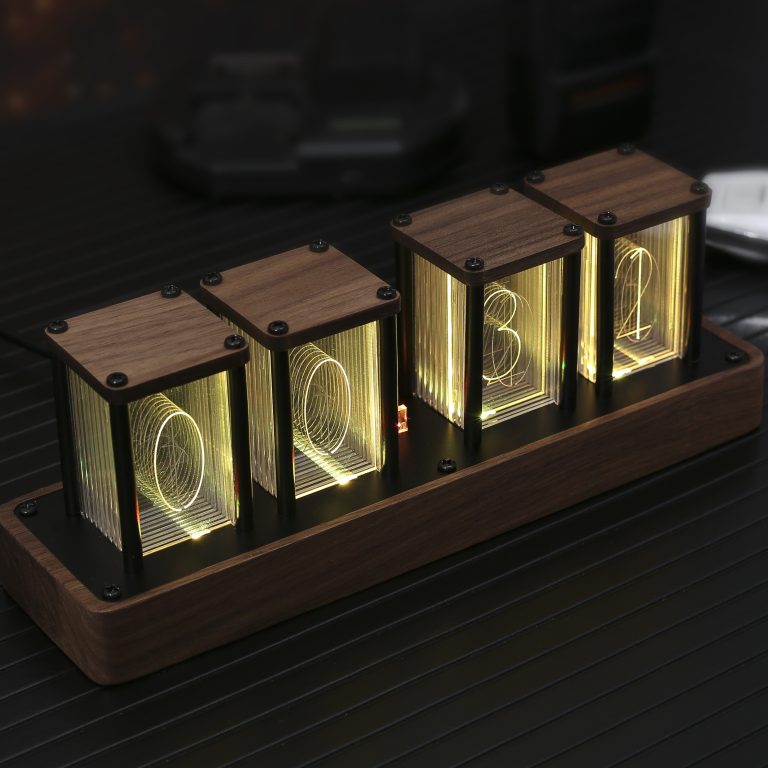 horloge-numerique-nixie-tube-en-noyer